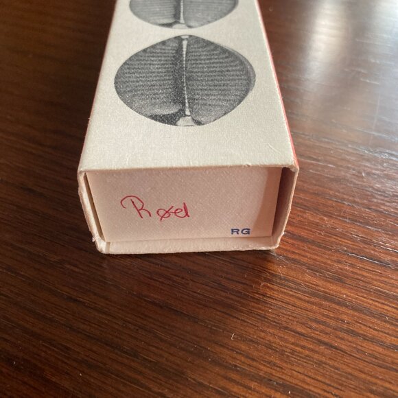 Set of Pukeberg glass knife rests, brand new in box, red - Picture 2 of 4